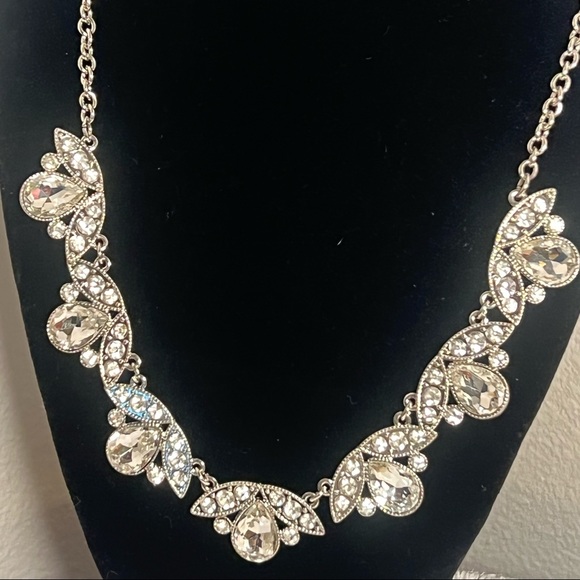 “NEW” FASHION NECKLACE - Picture 1 of 4